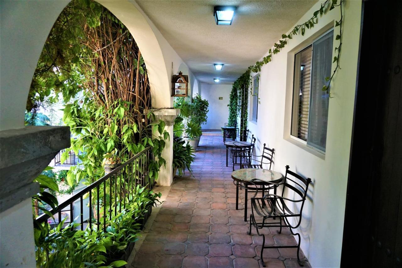 Hotel Boutique Suites Puerto Cancún Exterior foto