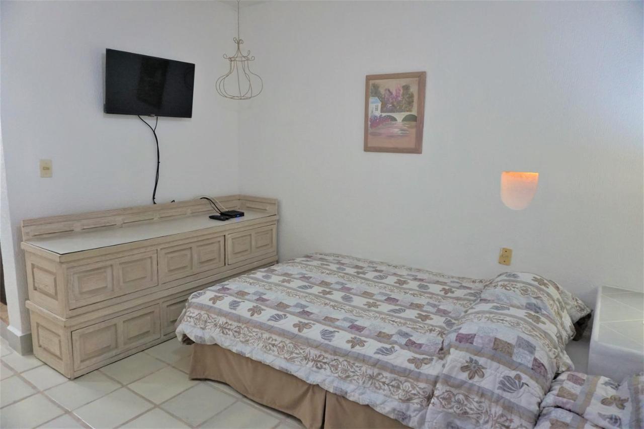 Hotel Boutique Suites Puerto Cancún Exterior foto